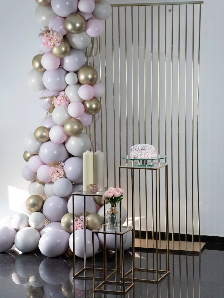 Shiny Gold Metal Frame Flower  - Dessert Table Backdrop recensie en prijs