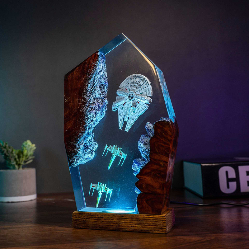 Table Resin Lamp Universe War  - Eve Party recensie en prijs