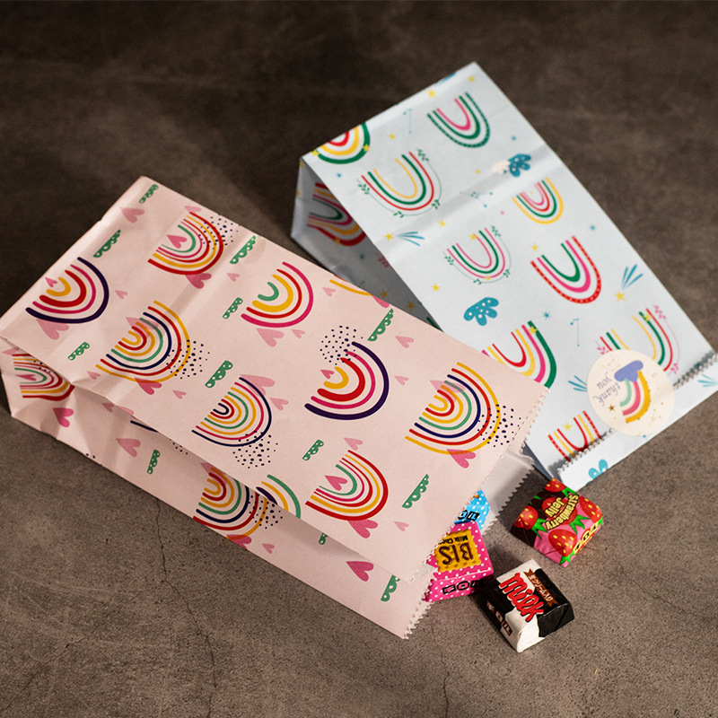 Small Paper Bags Rainbow Print - Event Party Box recensie en prijs
