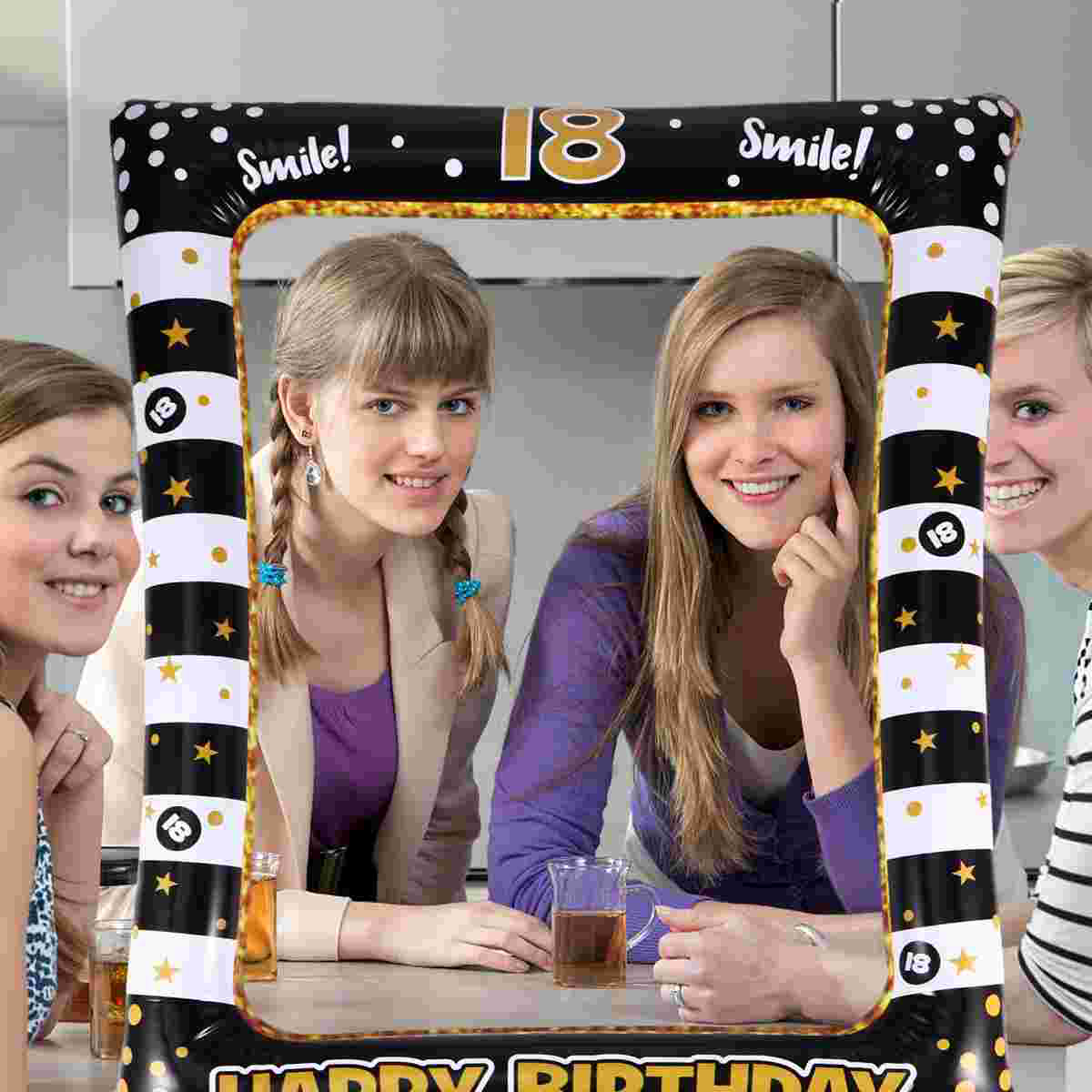 Birthday Party Supplies 18 Bal - Photo Booth Frame recensie en prijs