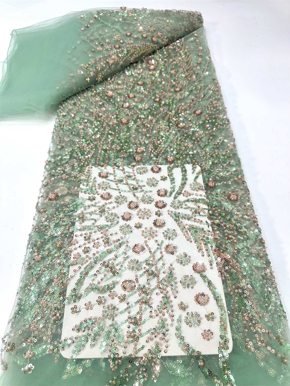 African Luxury French Beaded L - Glitter Tablecloth recensie en prijs